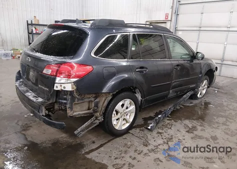 2013 Subaru Outback 2.5I Limited z USA, uszkodzony, nr VIN 4S4BRCKC6D3320558